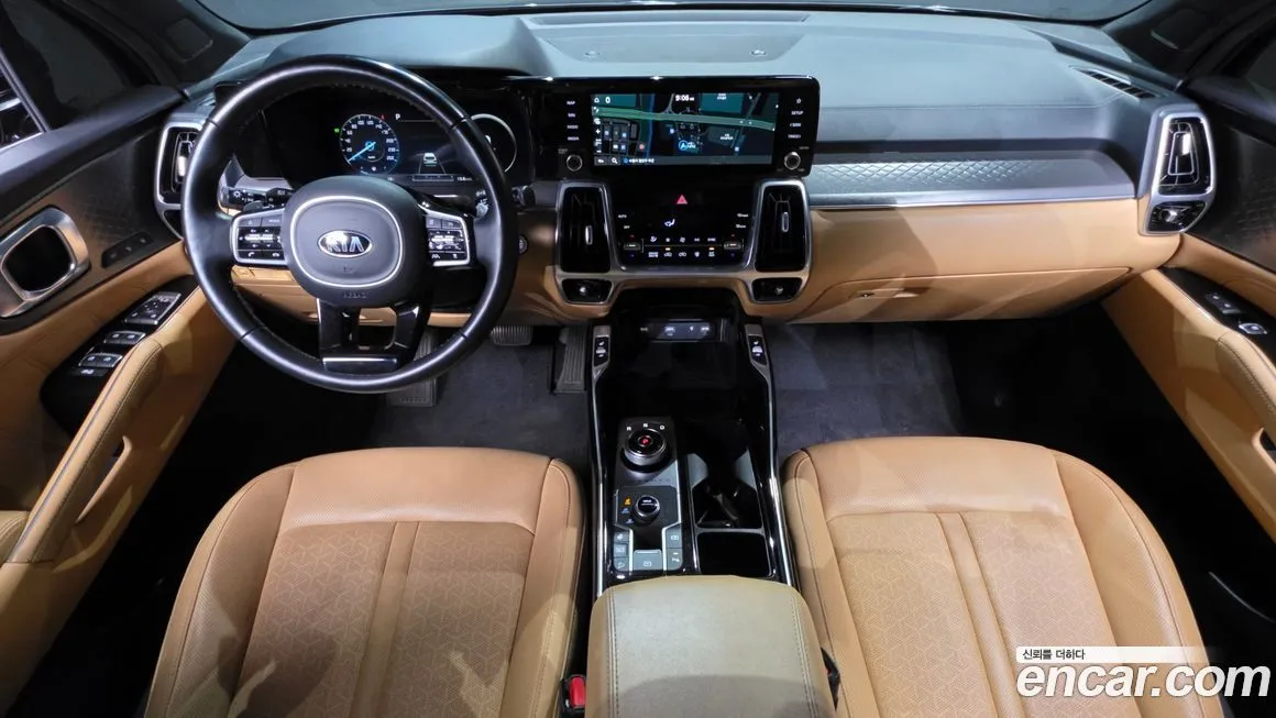 Kia Sorento — фото 9