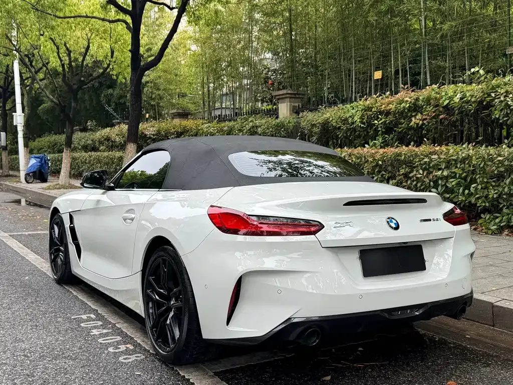 BMW Z4 — фото 4