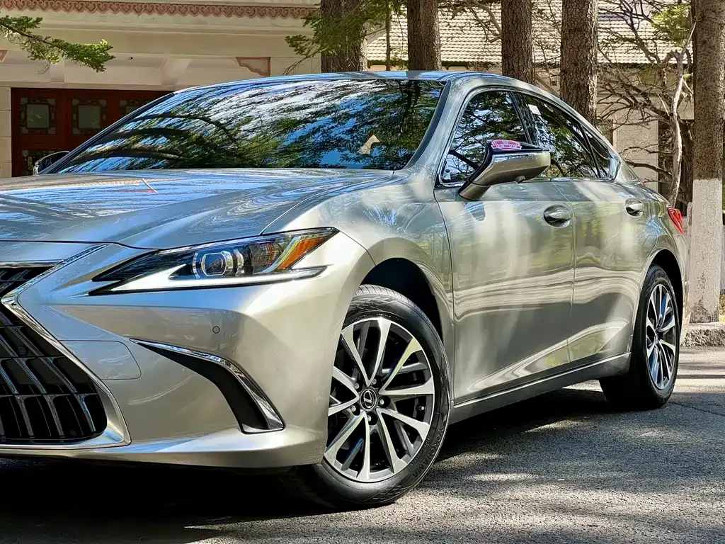 Lexus ES 2024 из CN, фото 7