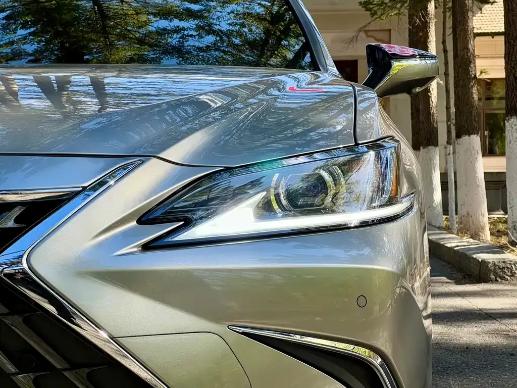 Lexus ES 2024 из CN, фото 3