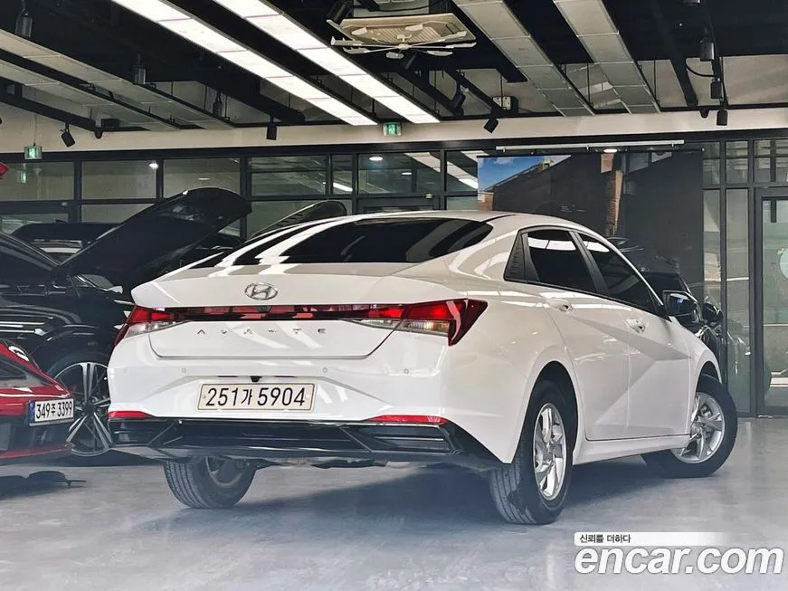 Hyundai AVANTE — фото 7