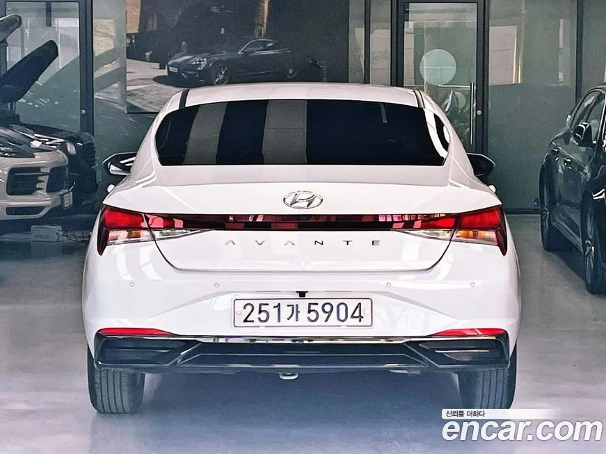 Hyundai AVANTE — фото 9