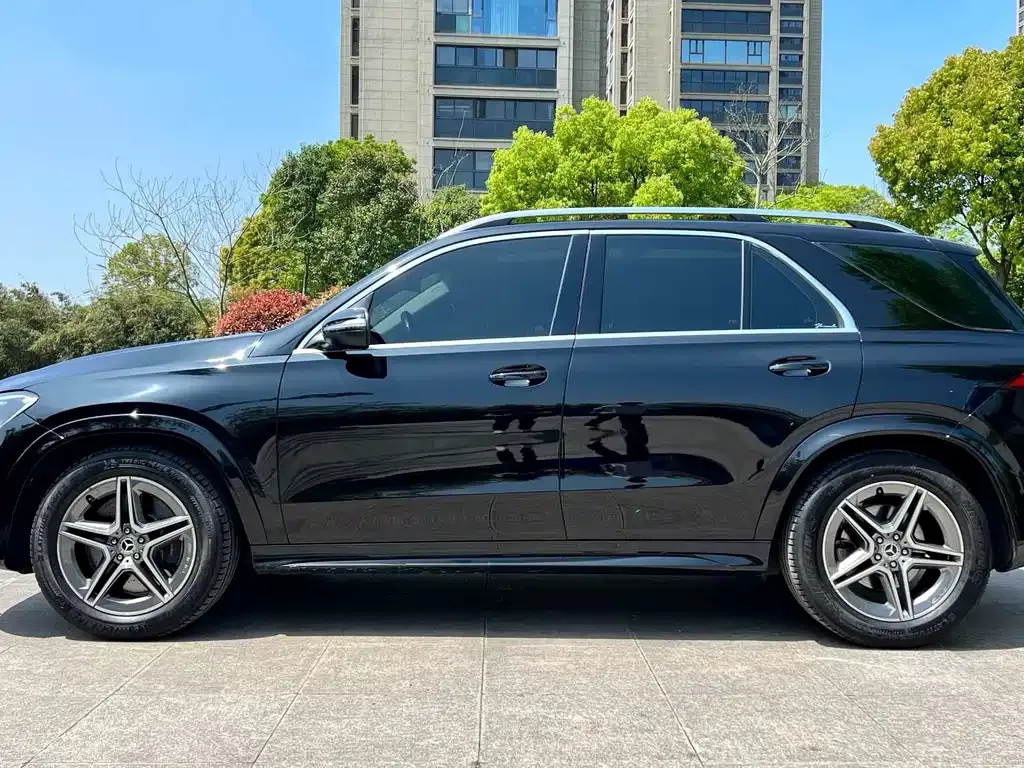 Mercedes-Benz GLE — фото 8