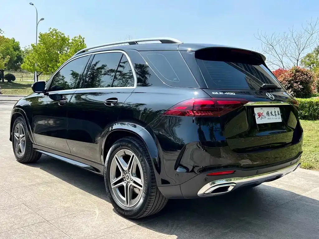 Mercedes-Benz GLE — фото 7