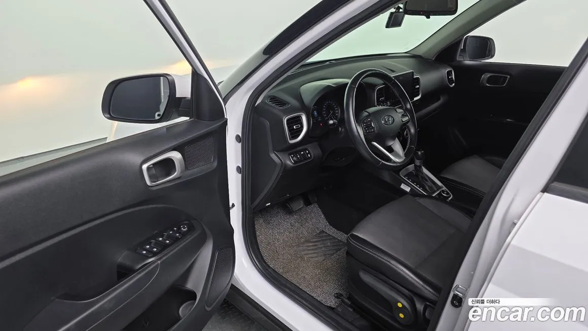 Hyundai Venue 2021 из KR, фото 8
