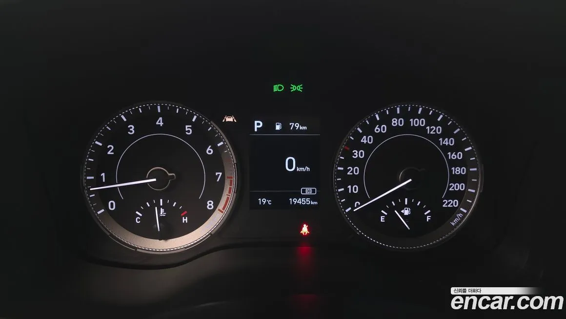 Hyundai Venue 2021 из KR, фото 3