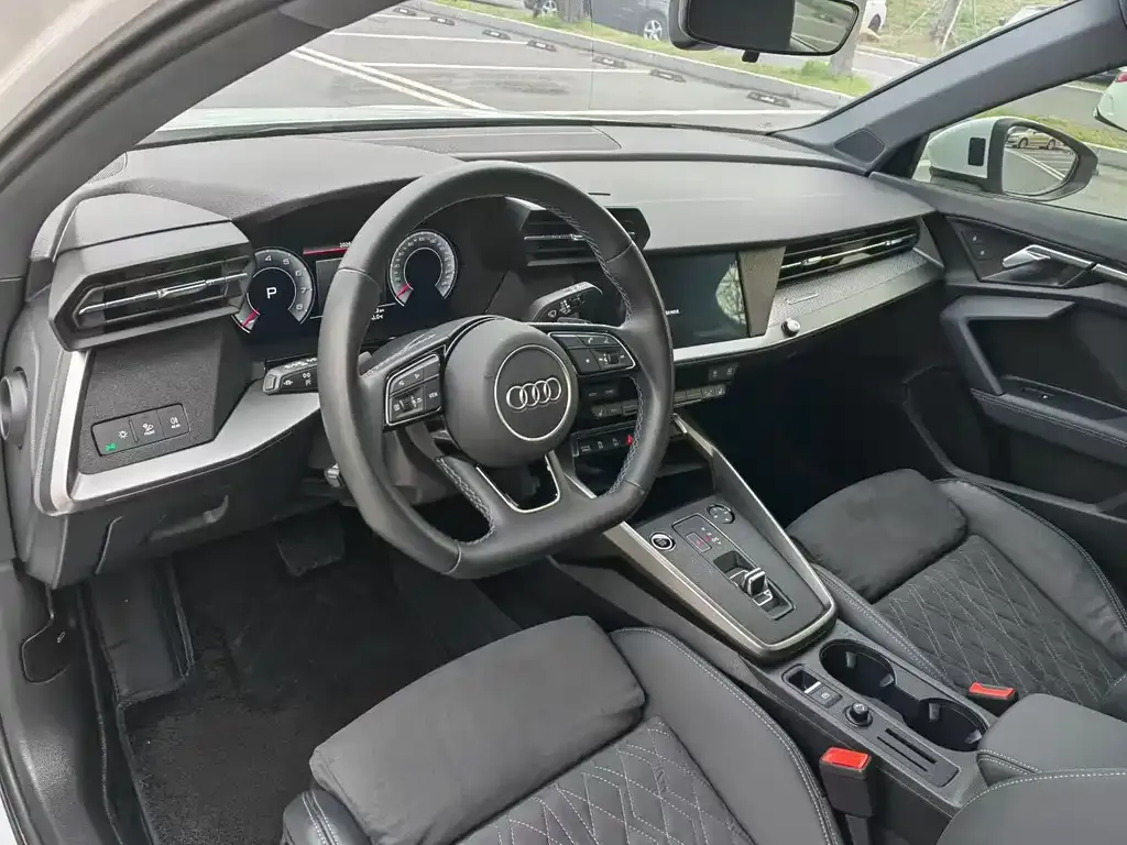 Audi A3 — фото 7