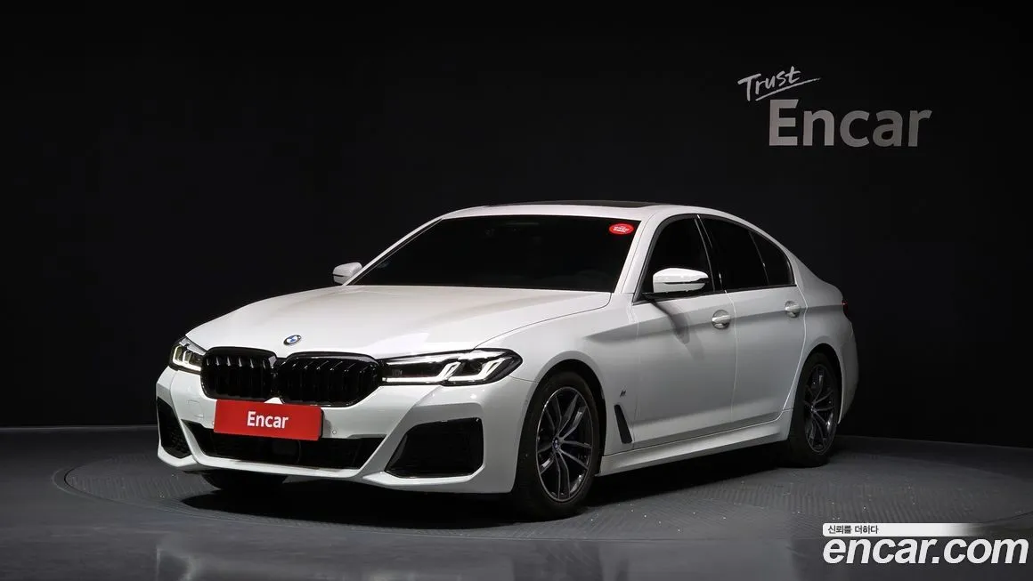 BMW 5-Series 2023 из KR, фото 1
