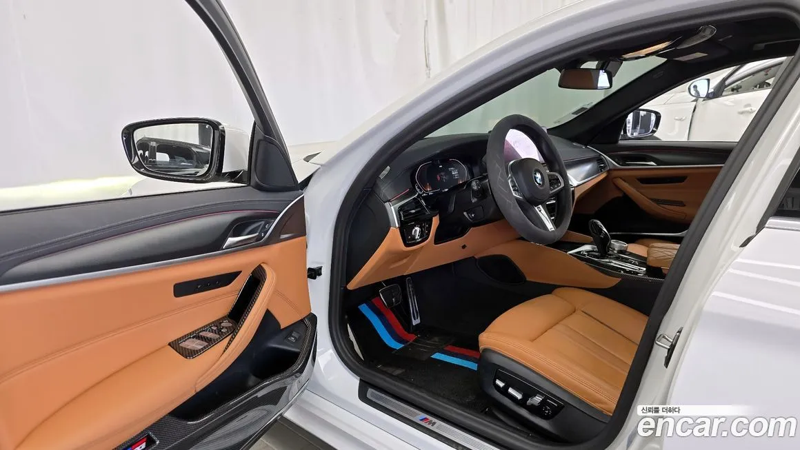 BMW 5-Series 2023 из KR, фото 4
