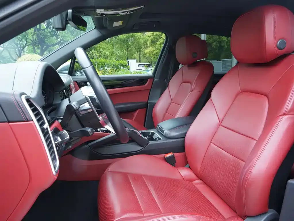 Porsche Cayenne Hybrid 2021 из CN, фото 6