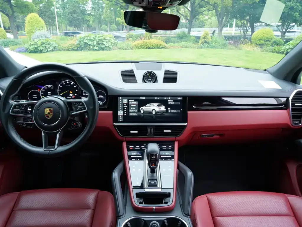Porsche Cayenne Hybrid 2021 из CN, фото 3