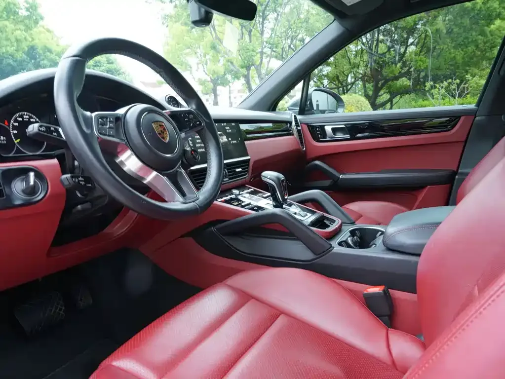Porsche Cayenne Hybrid 2021 из CN, фото 7