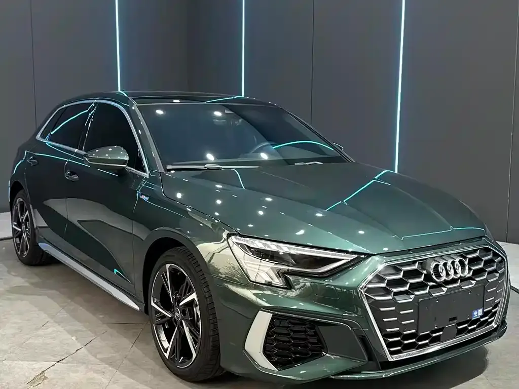 Audi A3 2024 из CN, фото 10