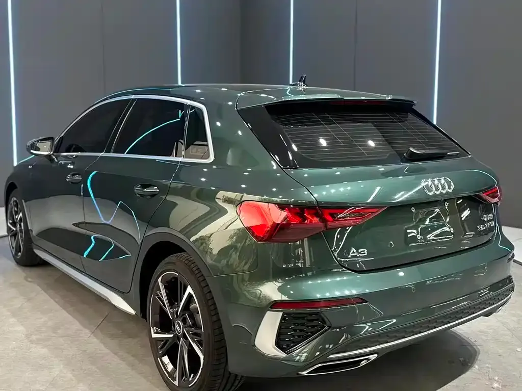 Audi A3 2024 из CN, фото 3