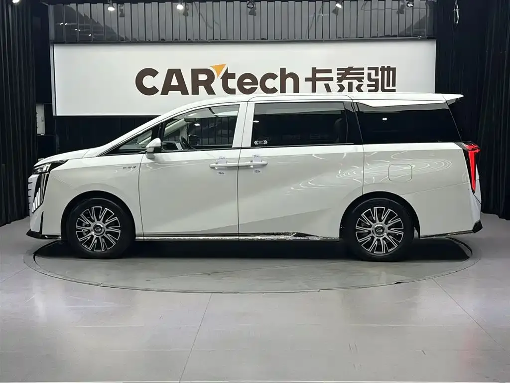 GAC Motor Trumpchi E9 — фото 7