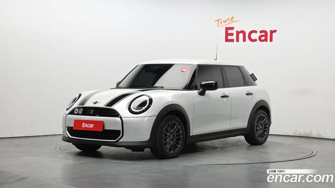 Mini Cooper 2025 из KR, фото 1