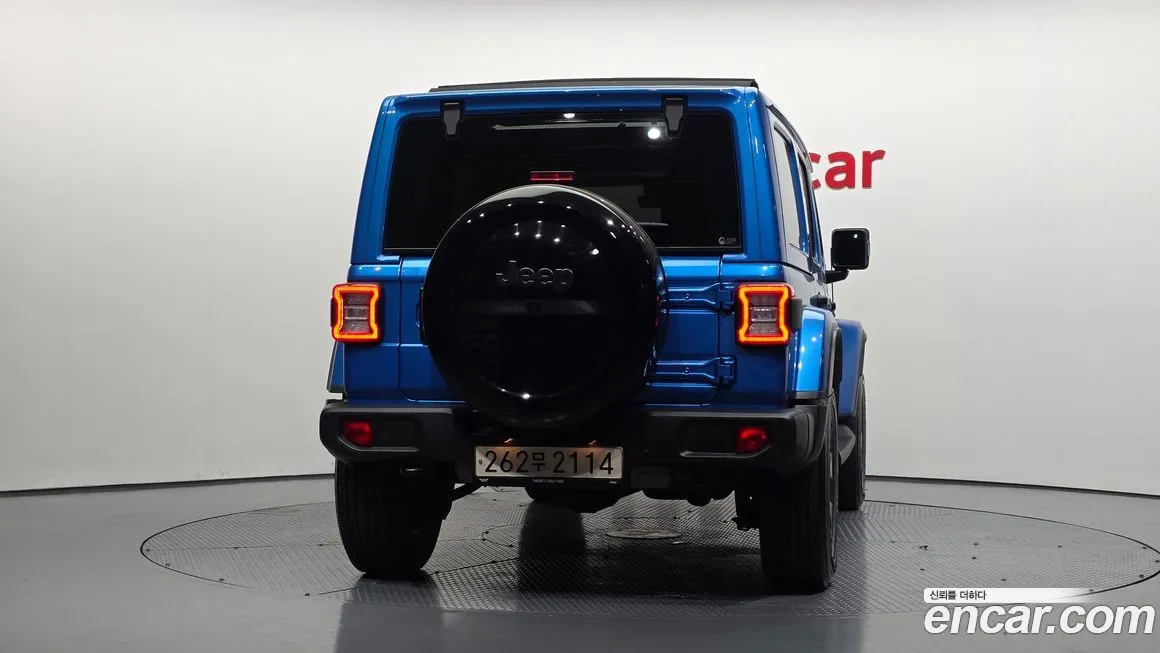 Jeep Wrangler — фото 2