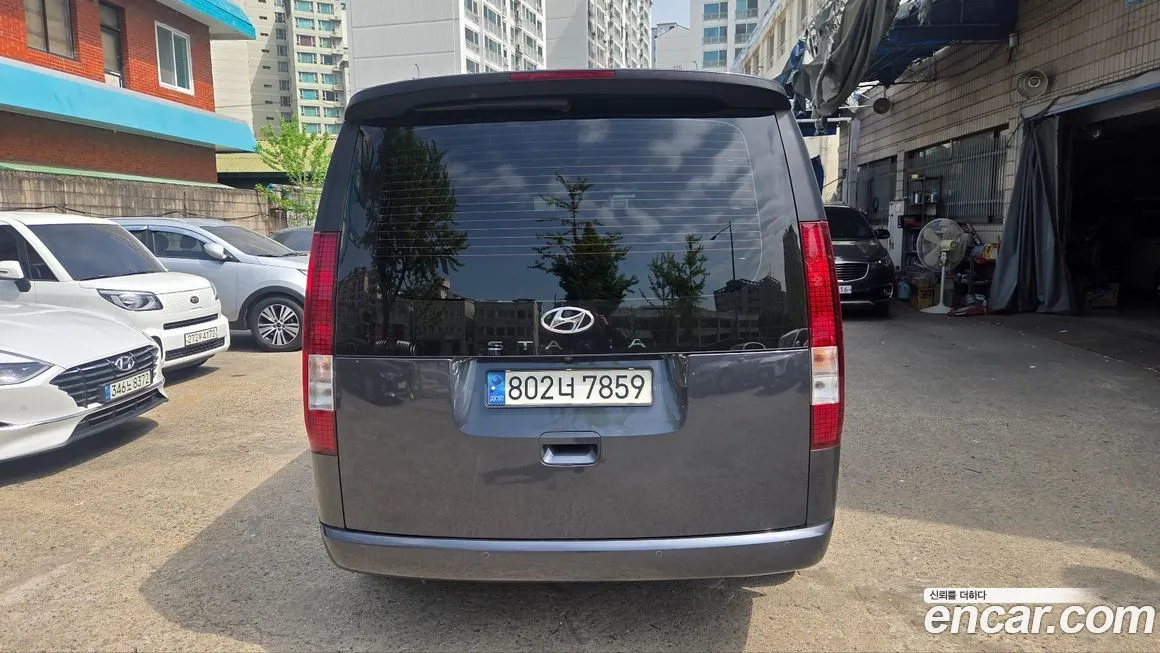 Hyundai Staria 2023 из KR, фото 4