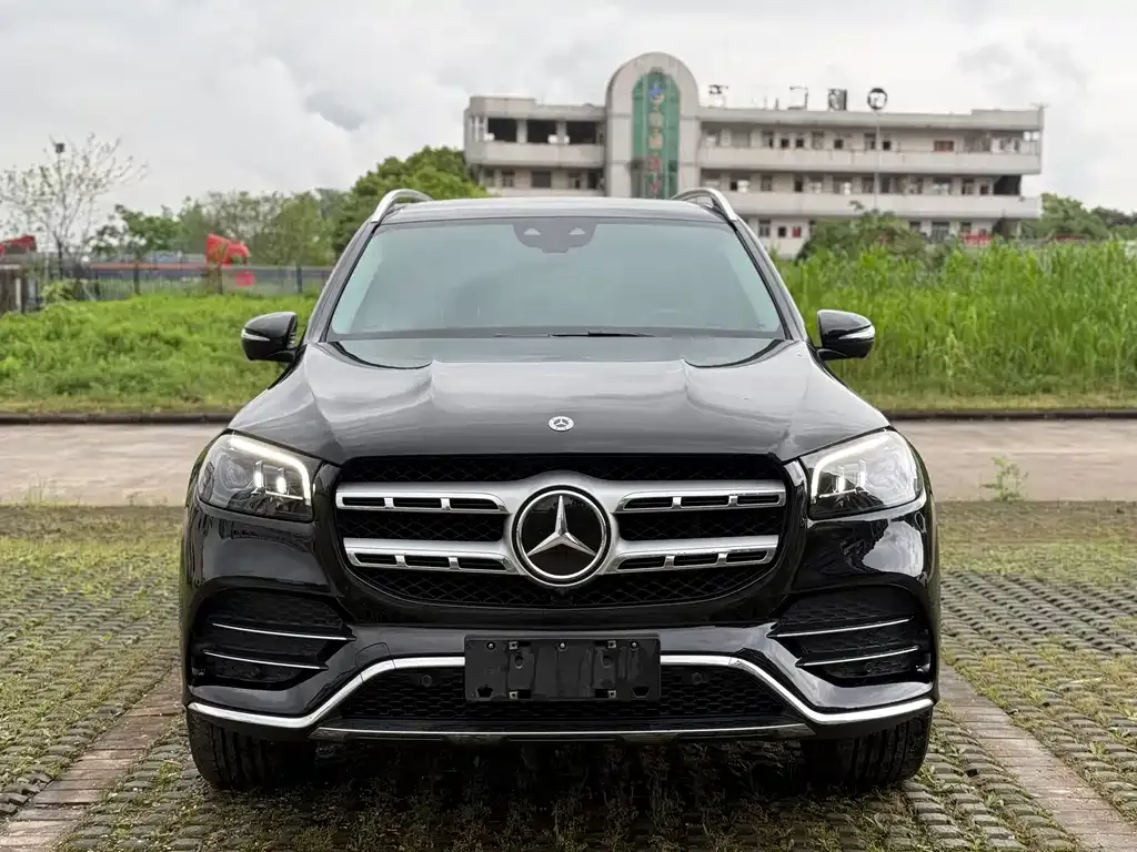 Mercedes-Benz GLS — фото 8
