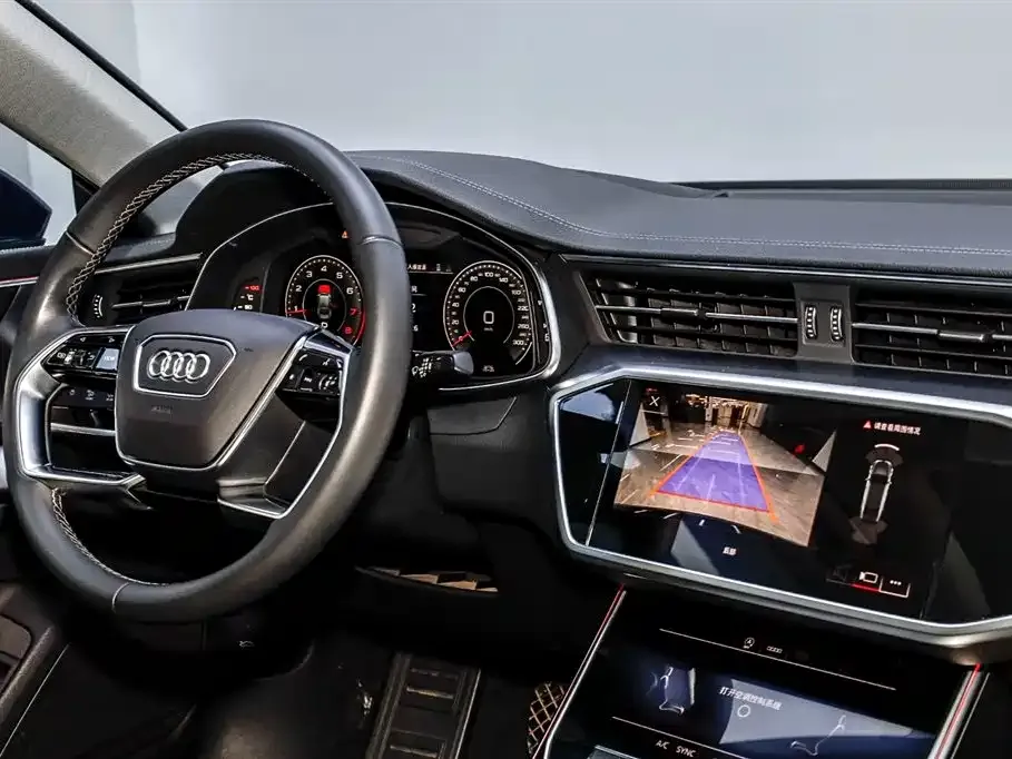 Audi A7L 2024 из CN, фото 4