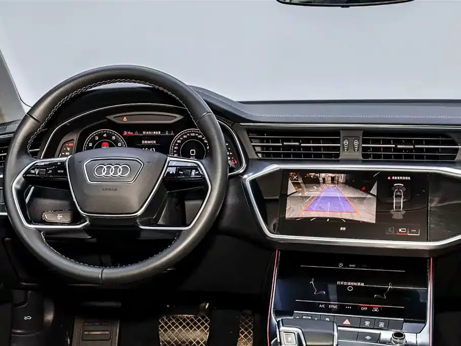 Audi A7L 2024 из CN, фото 7