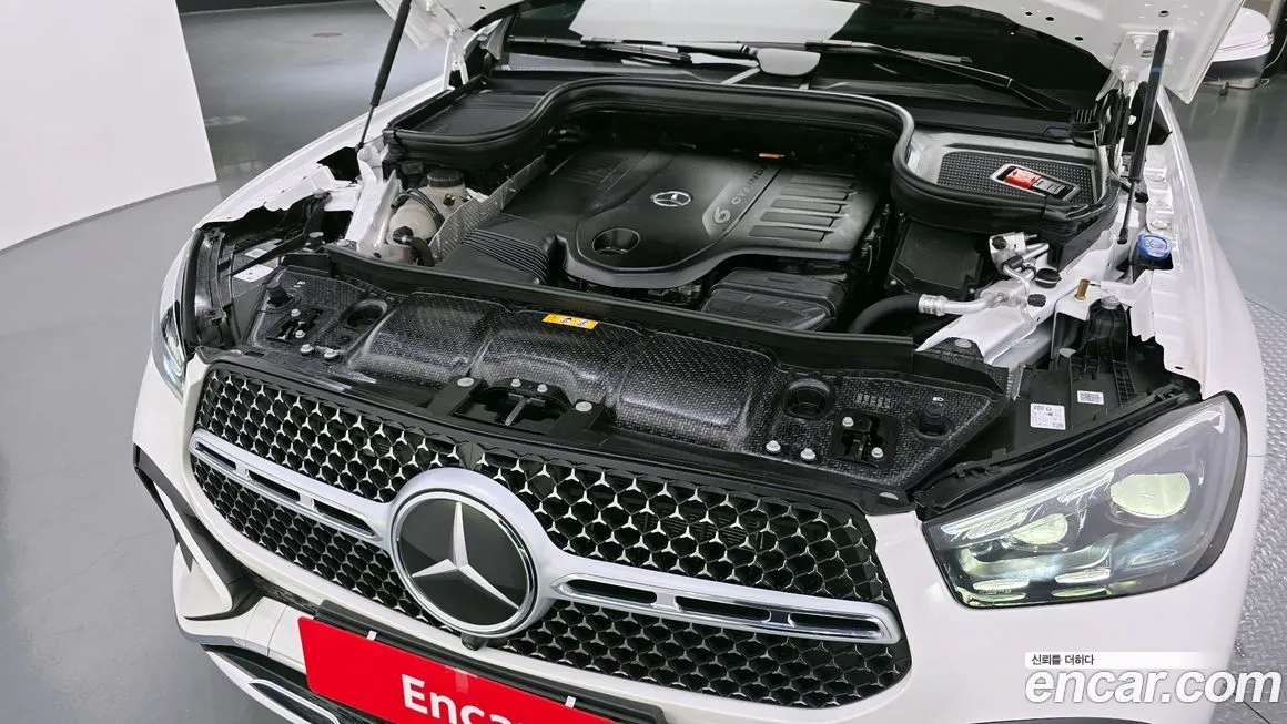 Mercedes-Benz GLE-Class — фото 9