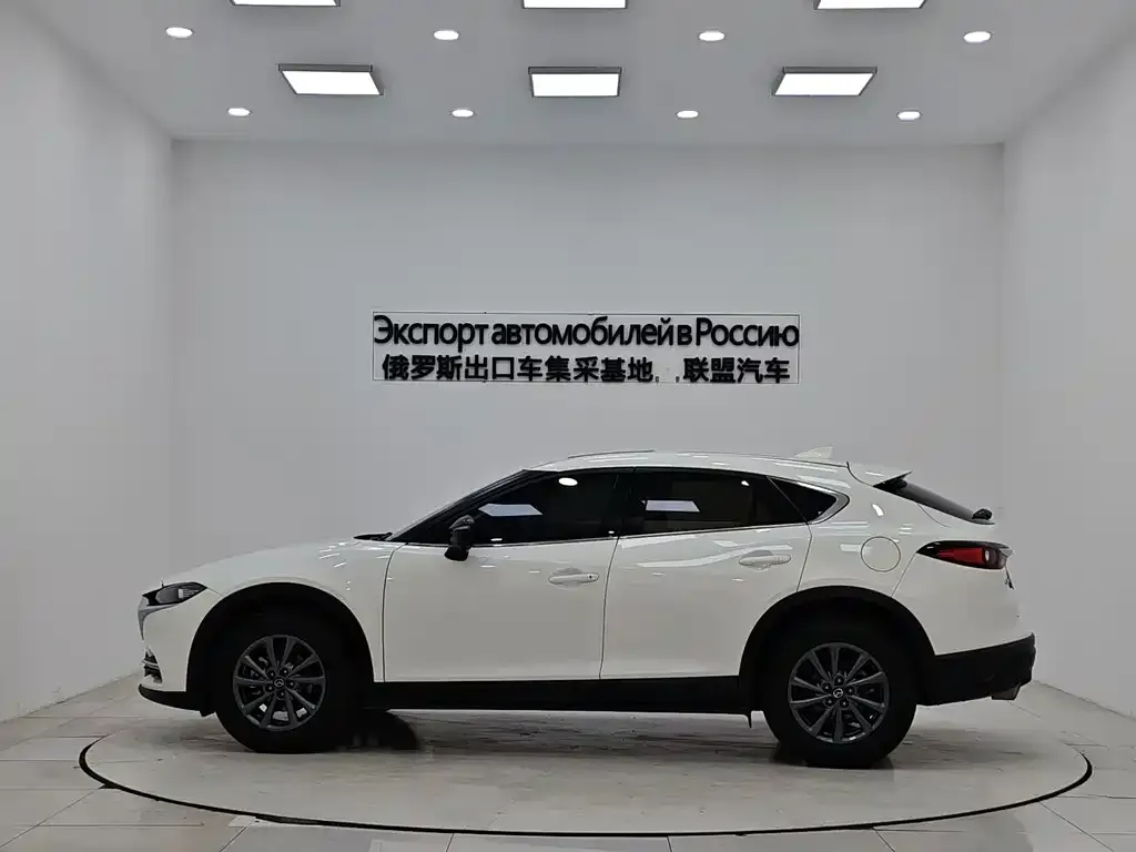 Mazda CX-4 — фото 10