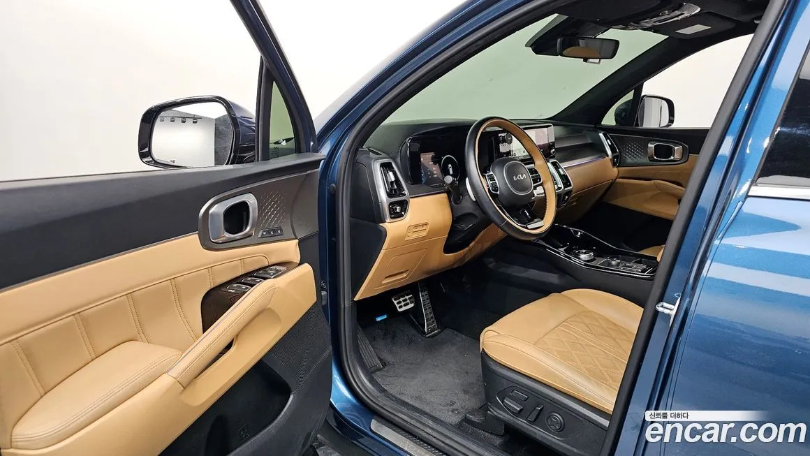 Kia Sorento — фото 6