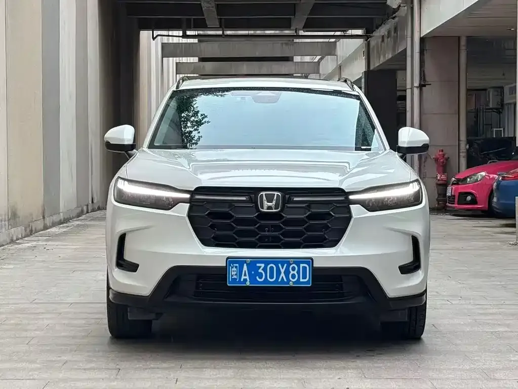 Honda HR-V 2023 из CN, фото 2