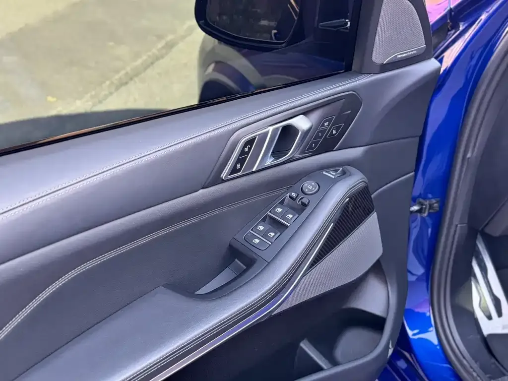 BMW X5 M 2025 из CN, фото 2