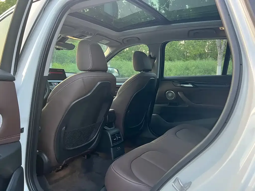 BMW X1 2023 из CN, фото 4
