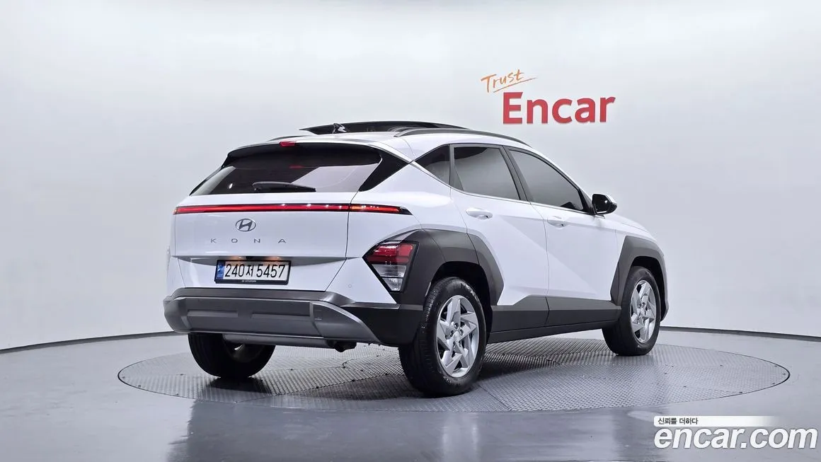 Hyundai Kona 2023 из KR, фото 2