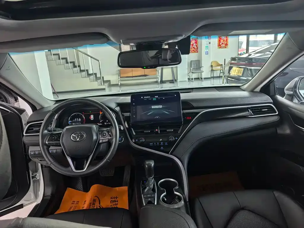 Toyota Camry 2022 из CN, фото 3