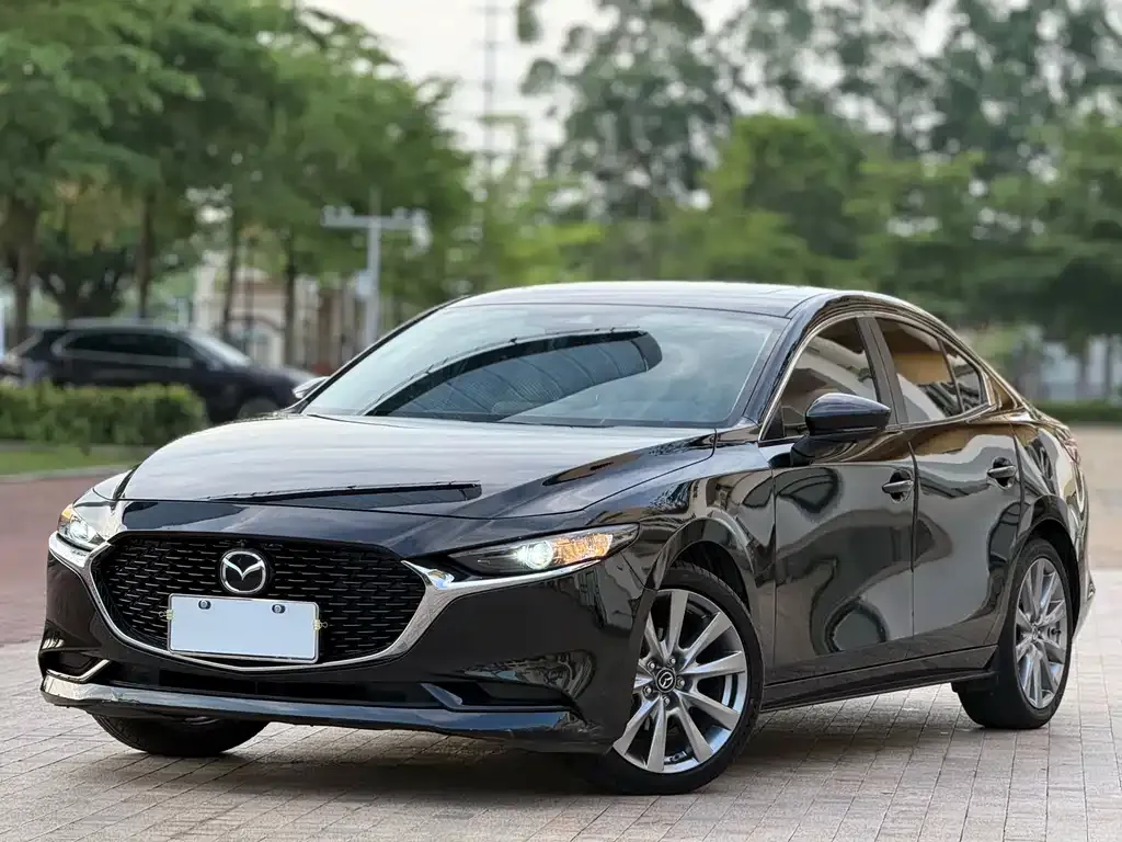 Mazda 3 Axela 2021 из CN, фото 1
