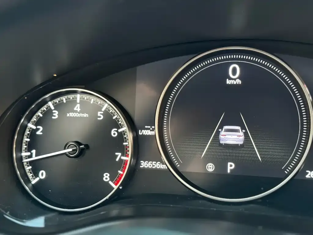 Mazda 3 Axela 2021 из CN, фото 2