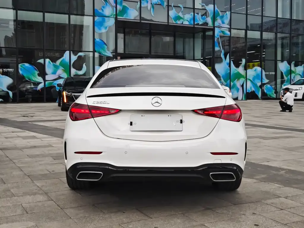 Mercedes-Benz C-Class 2024 из CN, фото 2