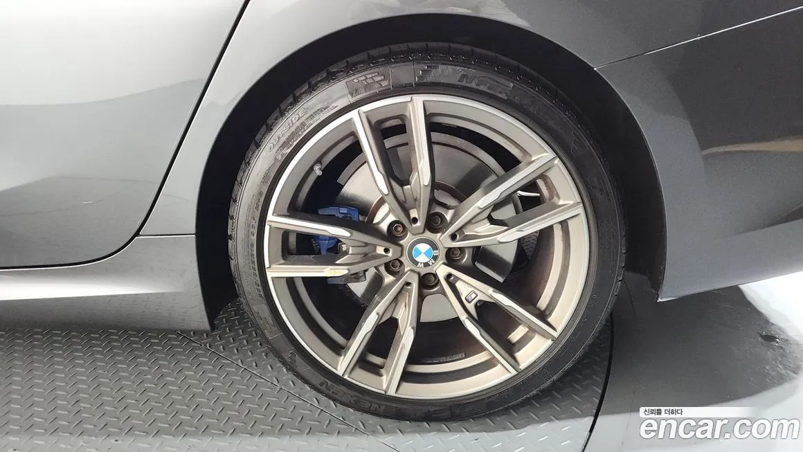 BMW 3-Series 2021 из KR, фото 8