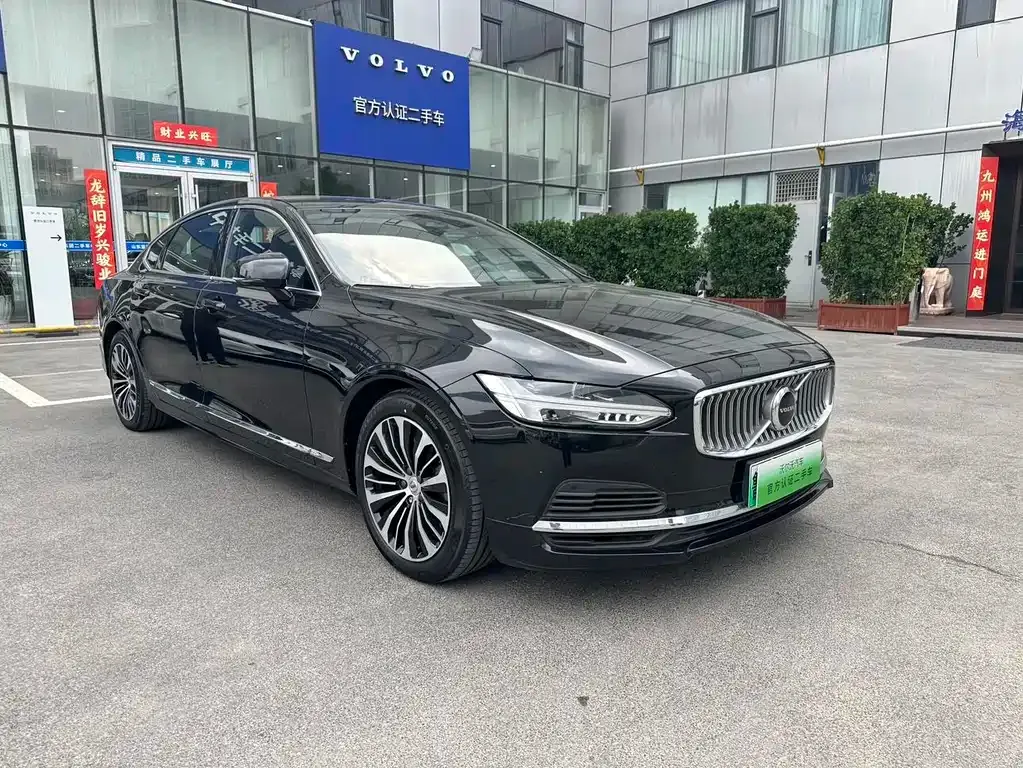 Volvo S90 PHEV 2024 из CN, фото 9