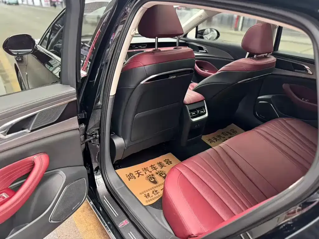 Hongqi H5 2024 из CN, фото 5