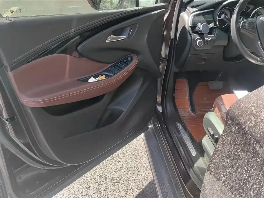 Buick Envision Plus 2021 из CN, фото 3