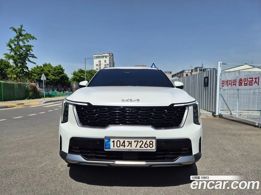 Kia Sorento — фото 9