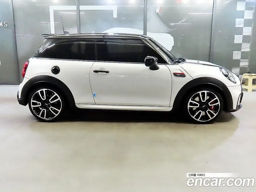 Mini Cooper 2023 из KR, фото 3
