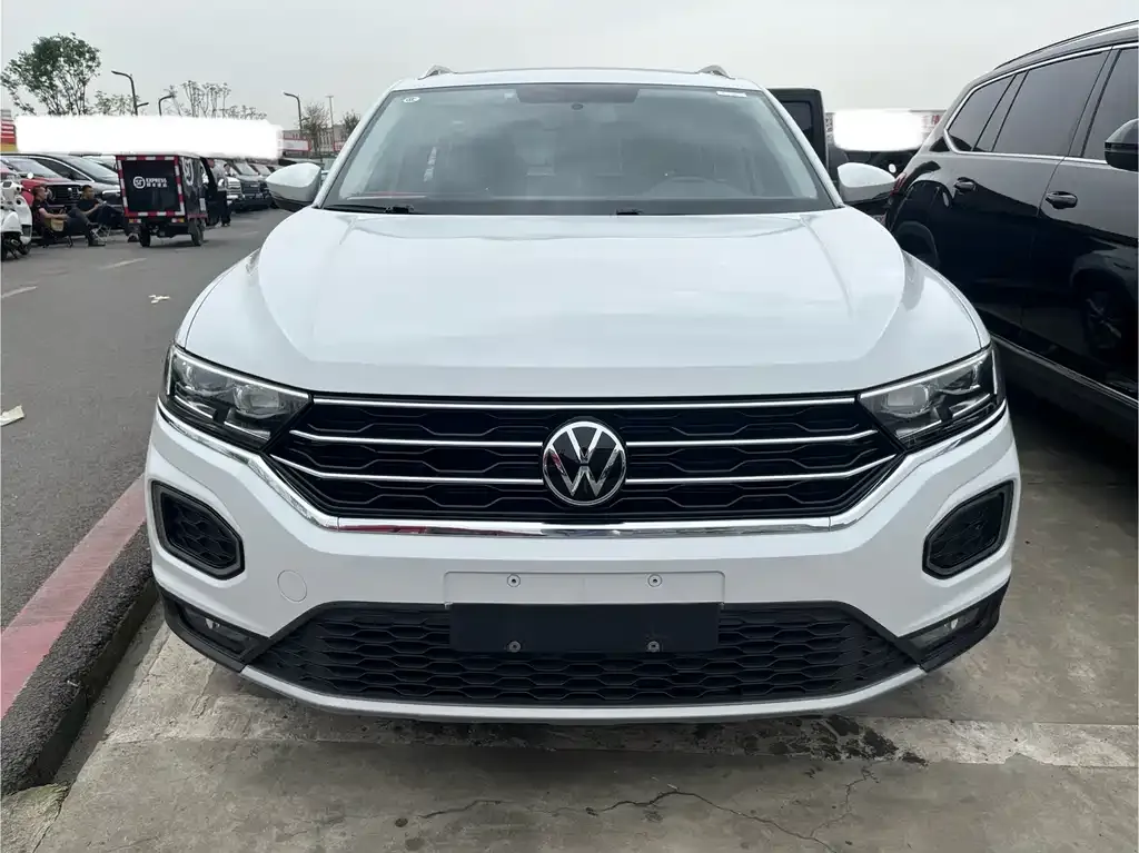 Volkswagen T-Roc 2023 из CN, фото 5