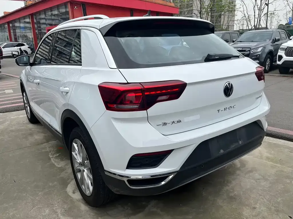 Volkswagen T-Roc 2023 из CN, фото 7