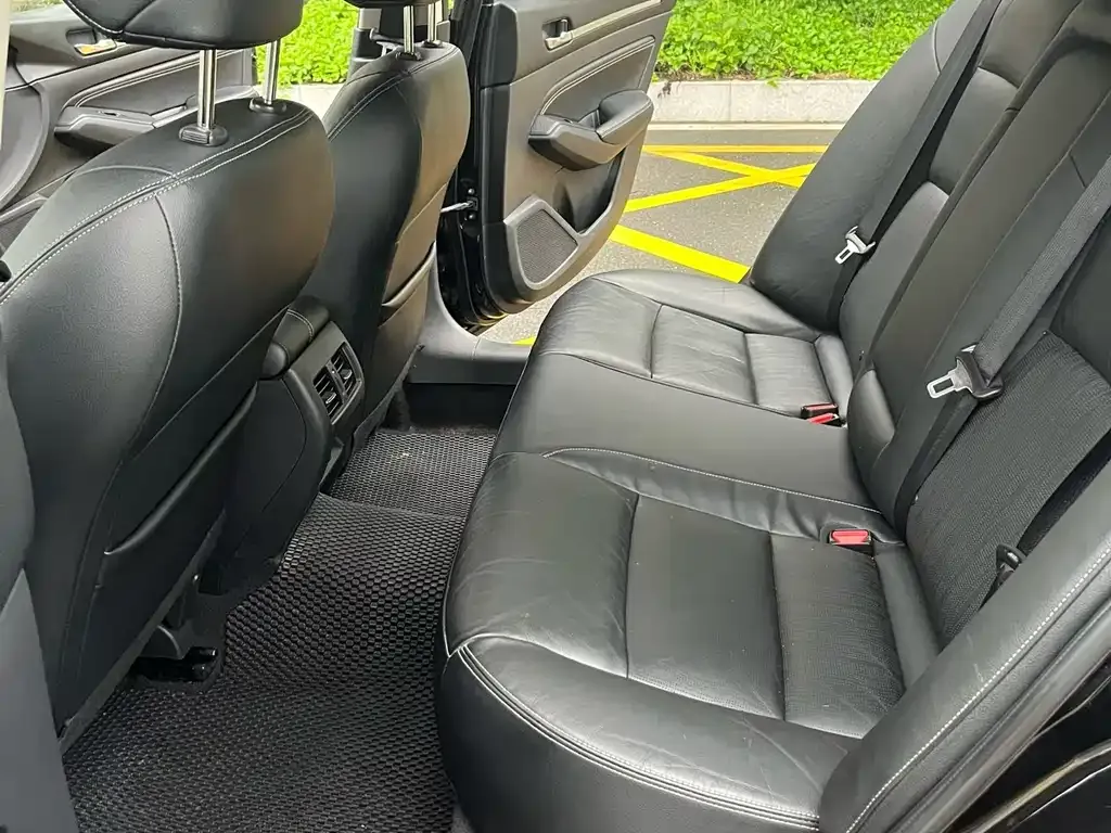 Nissan Teana 2022 из CN, фото 4