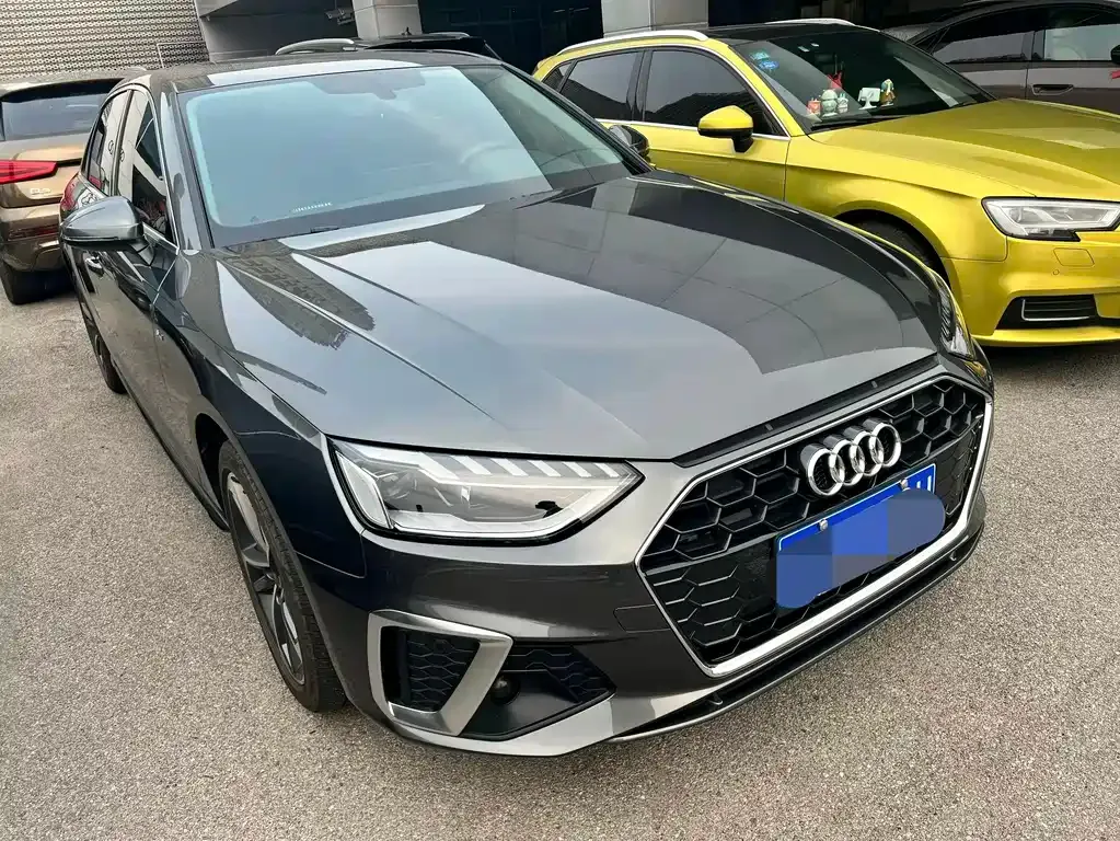 Audi A4L 2024 из CN, фото 9