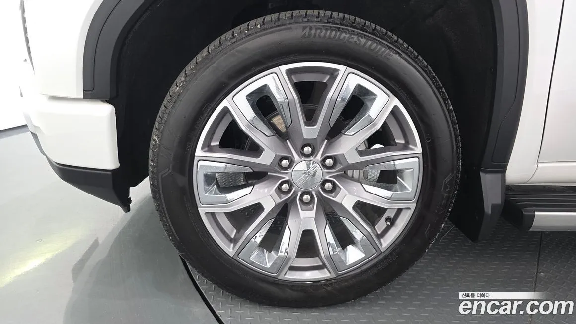 GMC Sierra 2024 из KR, фото 4