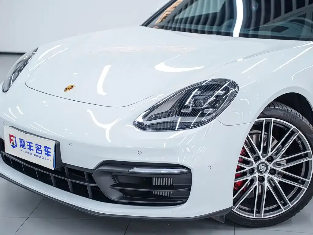 Porsche Panamera — фото 5