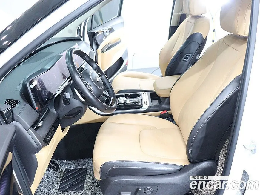 Kia Carnival — фото 10