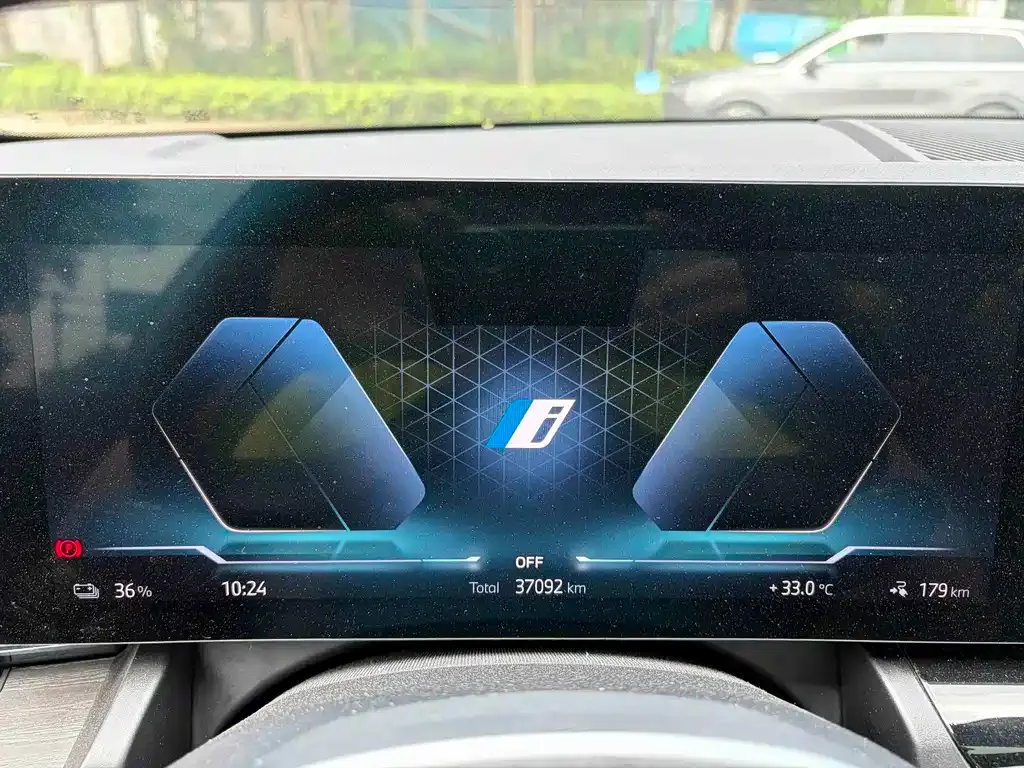 BMW i5 2024 из CN, фото 2